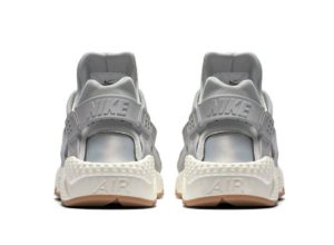 Nike Air Huarache Premium Grey серые (35-39)